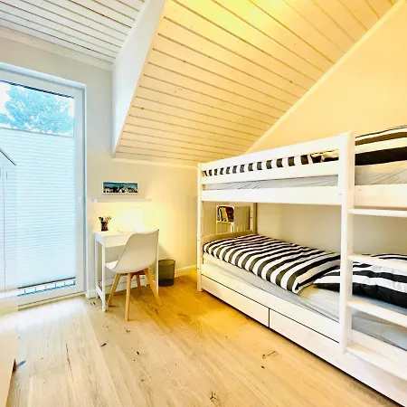 Darssahoi Holiday home Pruchten