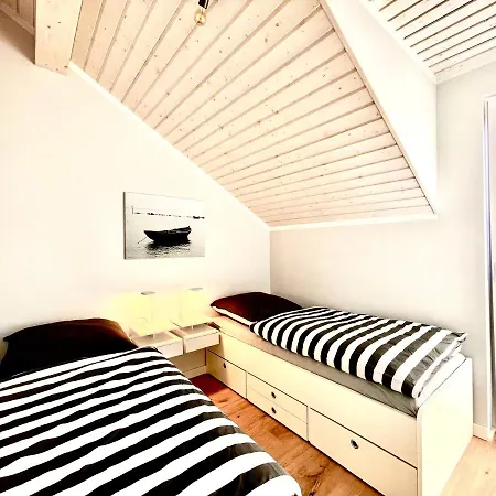 Holiday home Darssahoi Pruchten